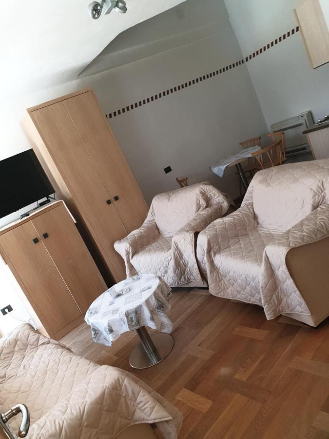 דירות Smartno Apartmaji Sobe Josko מראה חיצוני תמונה