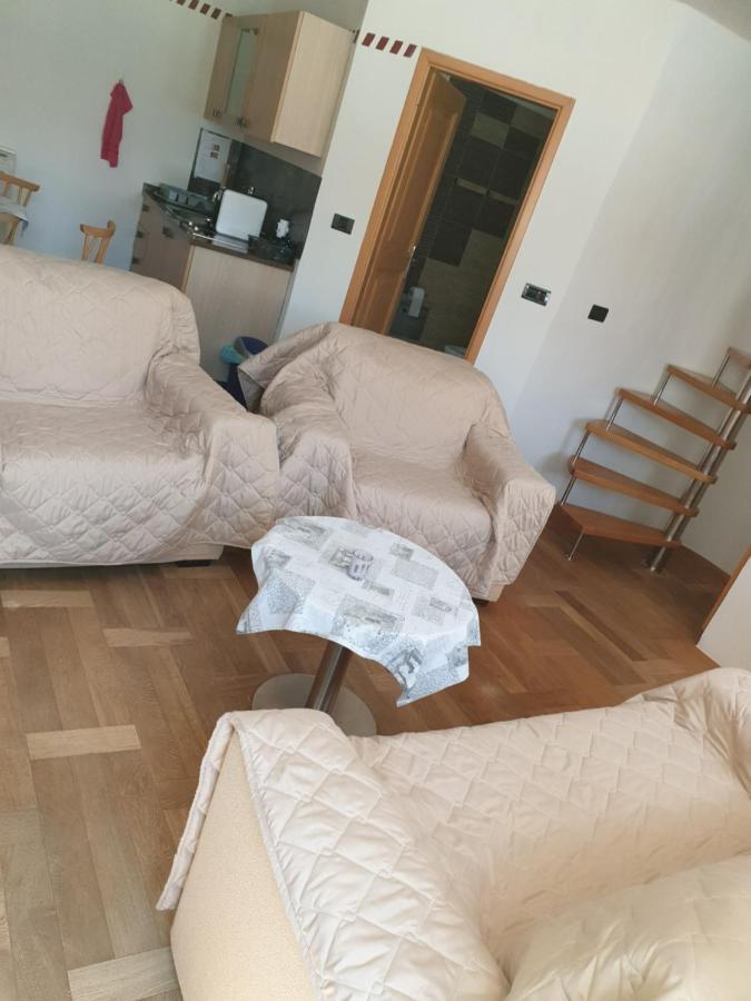 דירות Smartno Apartmaji Sobe Josko מראה חיצוני תמונה